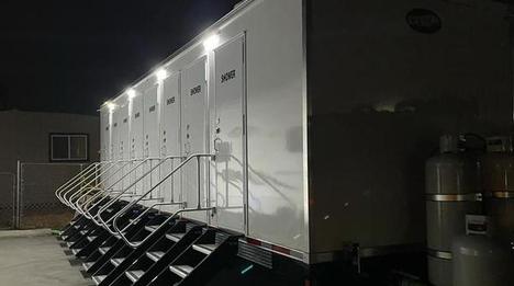 10 Stall Shower Trailer Rentals in Ambridge PA